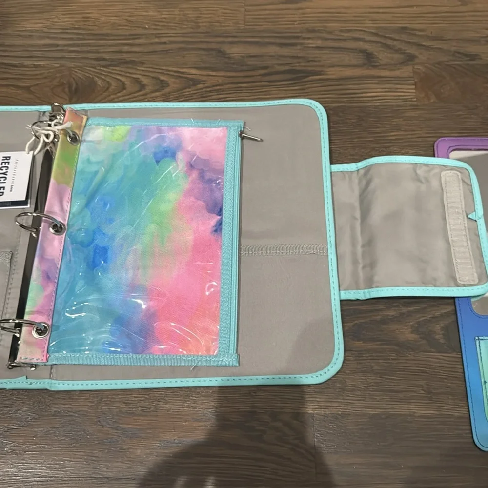 Pottery barn tie dye binder with zippered pouch